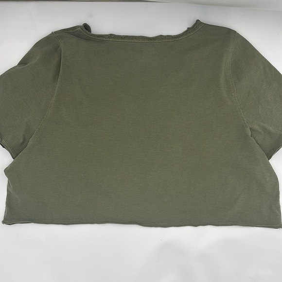 Aerie Cropped Graphic Beach T-Shirt - Picture 4 of 7